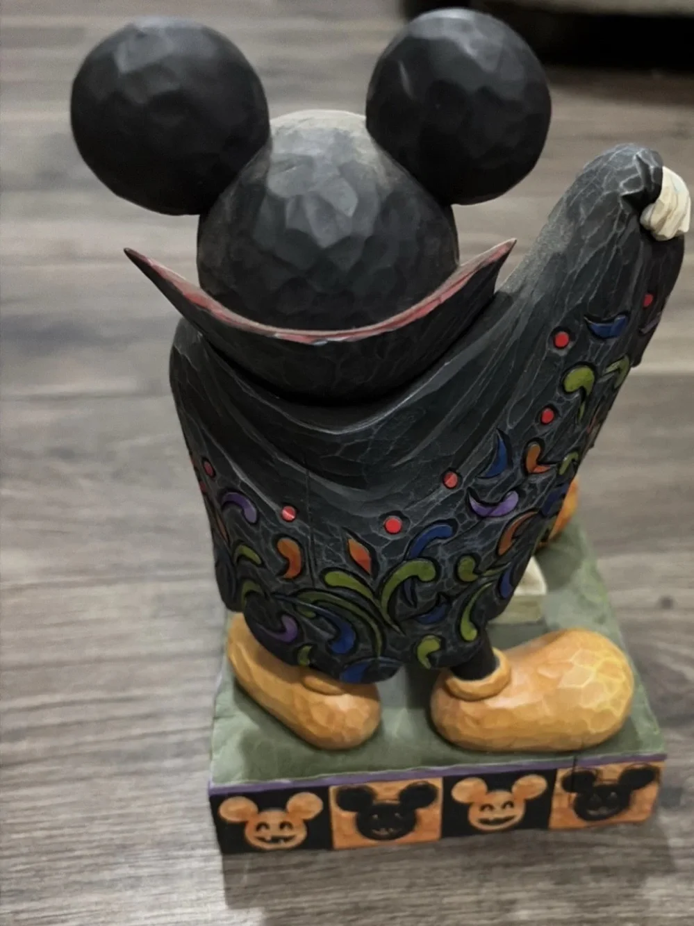 Jim Shore disney collectible